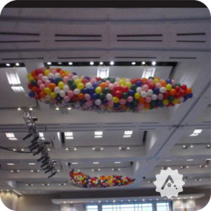 balon jatuh event